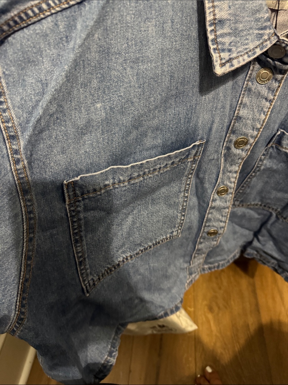Primark Light Blue Cropped Denim Shirt - Picture 3 of 6